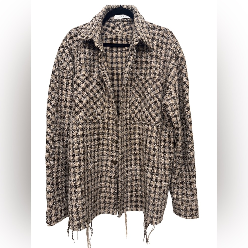 MNML Textured Knit in Black and Cream
